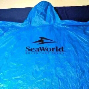 SeaWorld Rain Poncho  - Official - One Size Fits All